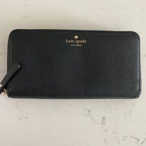 Black pebbled leather Kate spade zip wallet